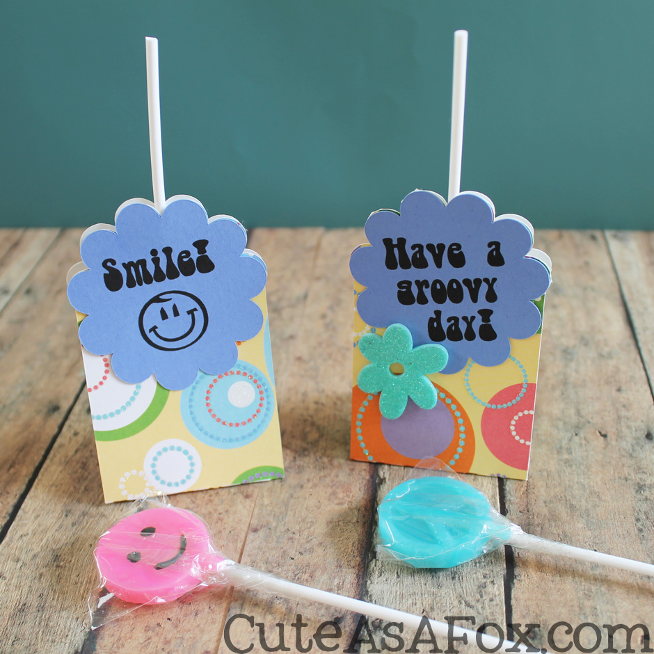 scalloped-lollipop-holder-tutorial-with-template
