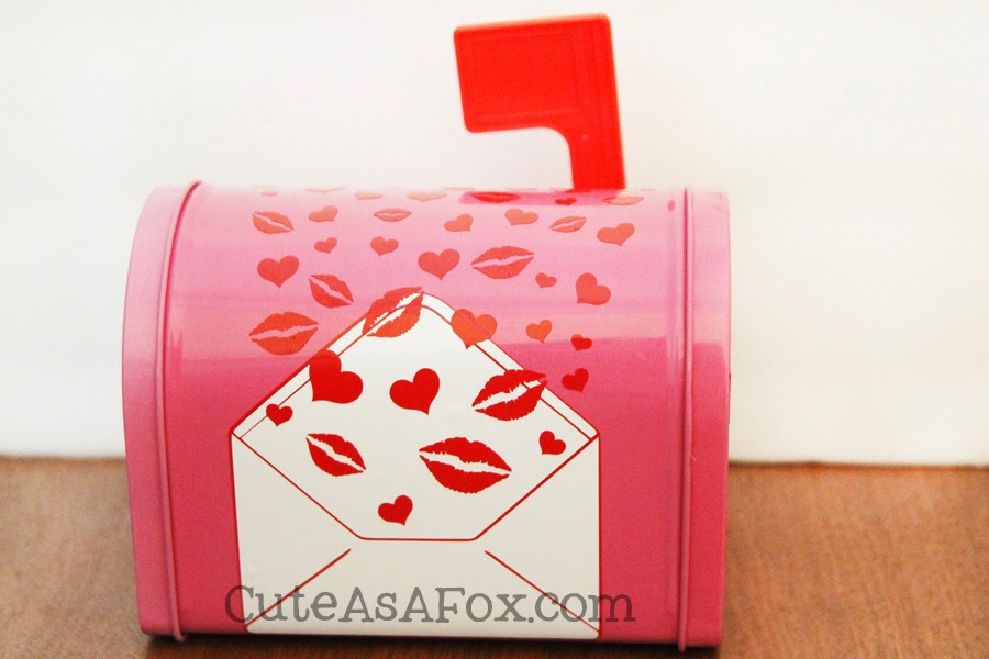 Love Notes Valentine’s Mailbox